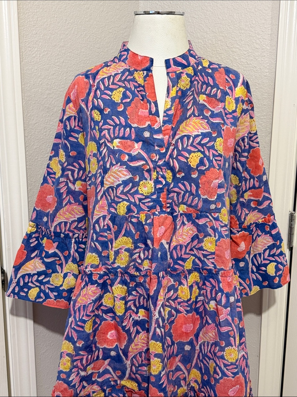 Liza Byrd Cotton Floral Swing Design Lightweight Bell Sleeve Flowy - Picture 3 of 7